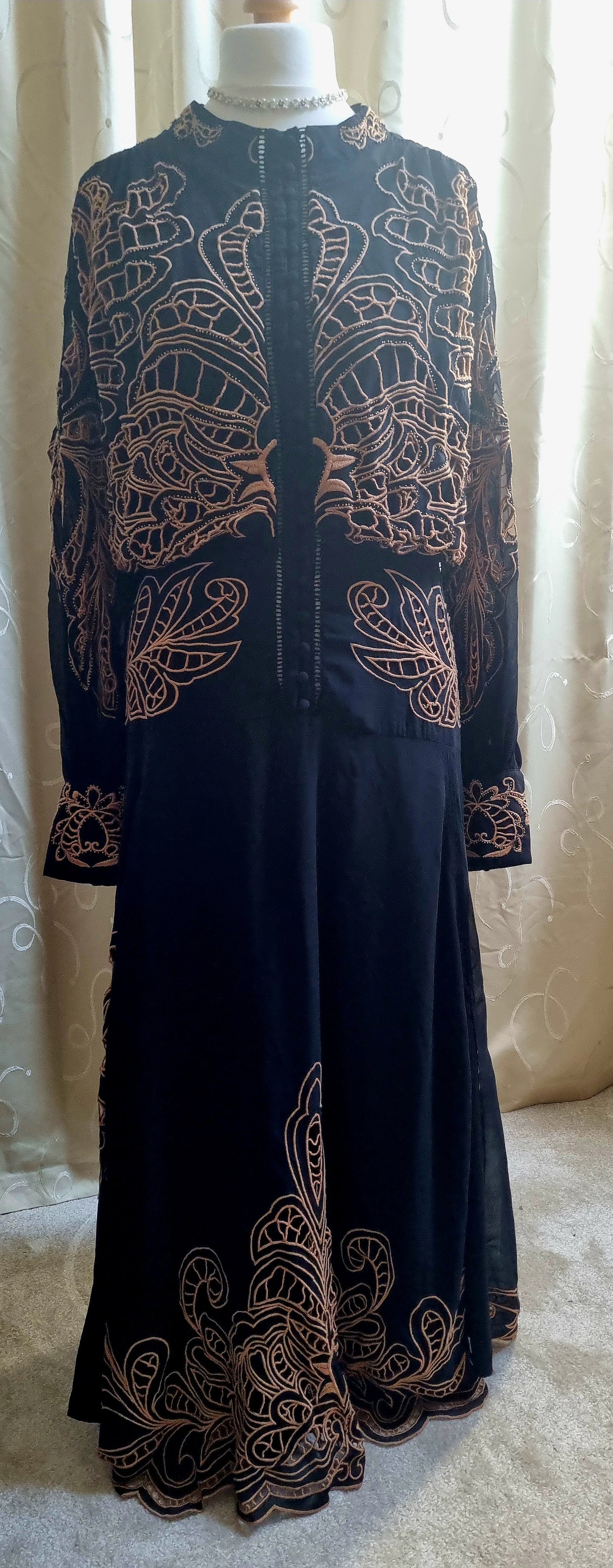 Karen Millen - Sophisticated and Stylish Cut Work Dress
