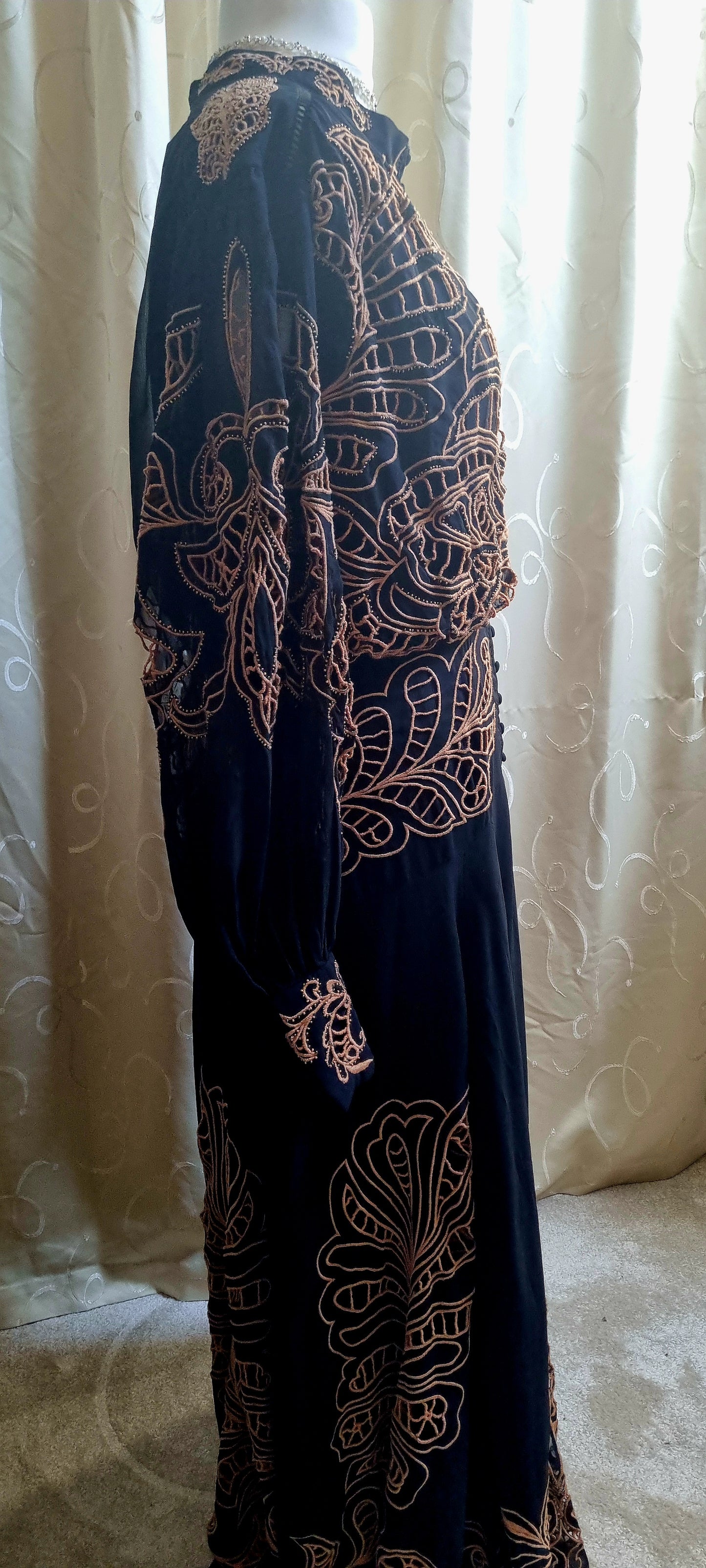 Karen Millen - Sophisticated and Stylish Cut Work Dress
