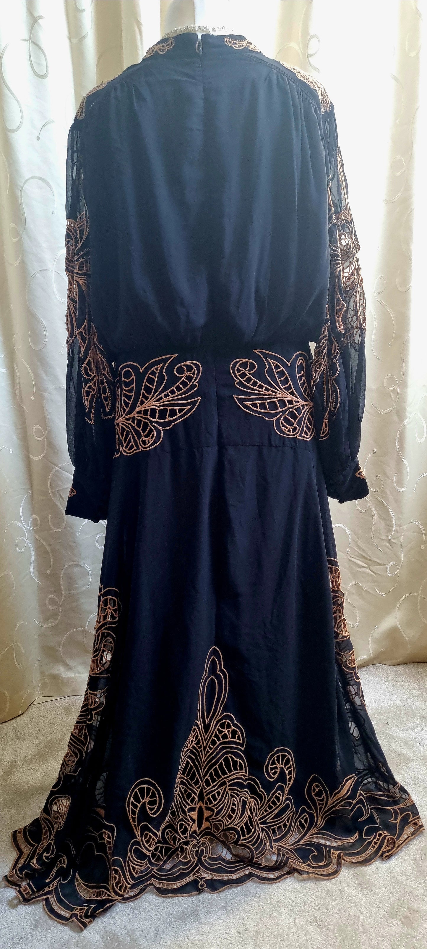 Karen Millen - Sophisticated and Stylish Cut Work Dress