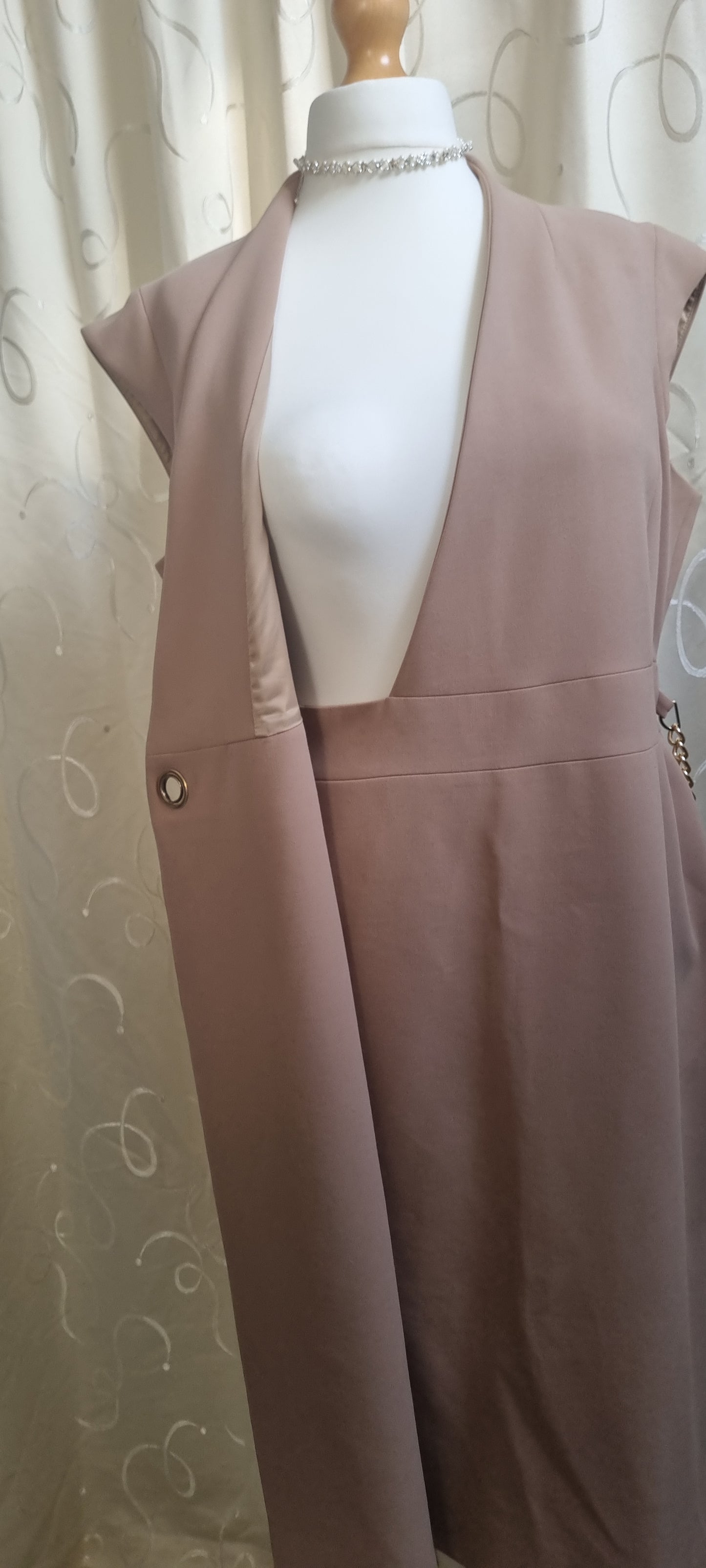 Karen Millen Dress UK 20 Taupe Beige Sleeveless Chain Detail Shift Midi NWT